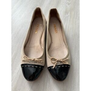 Prada Women Canvas Patent Leather Cap Toe Ballet Flats Beige Black Sz 8.5
